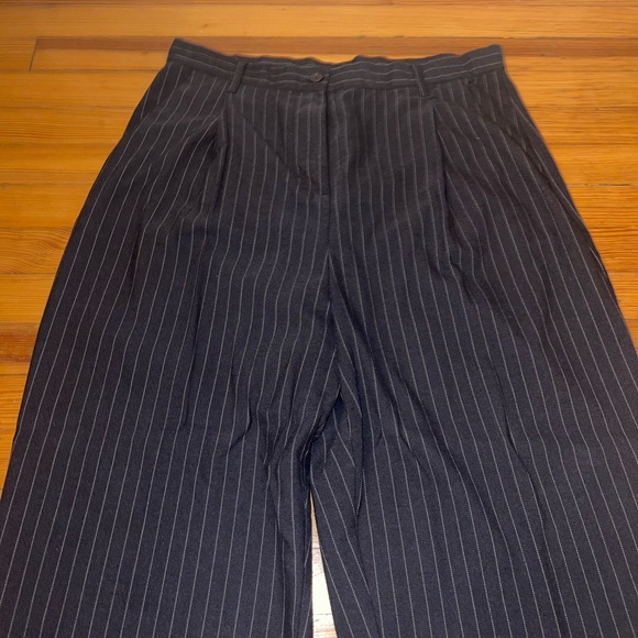 Aeropostale Pants - Aeropostale Women's Black Pinstripe Trousers